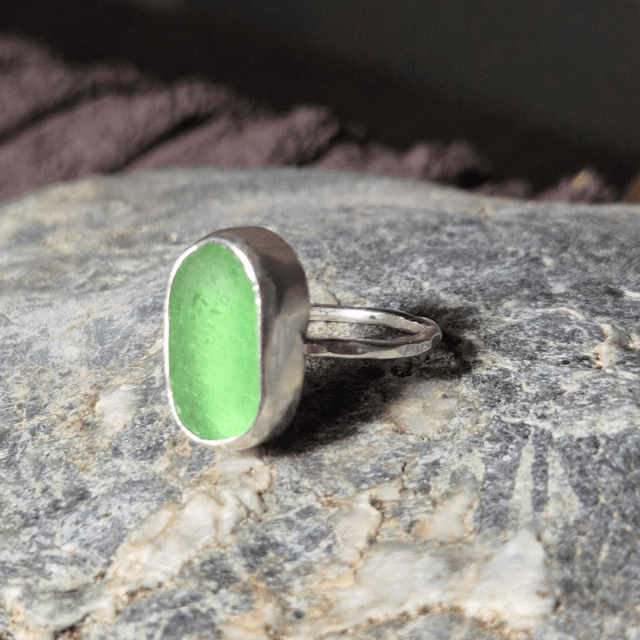 Size K Green Sea Glass and Sterling Silver Ring Fully Hallmarked 