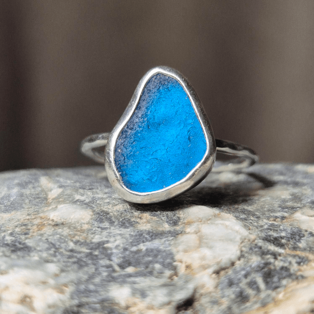 Size S Rare Bright Turquoise Sea Glass and Sterling Silver Ring Fully Hallmarked 